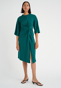 Zielona sukienka InWear z długim rękawem midi