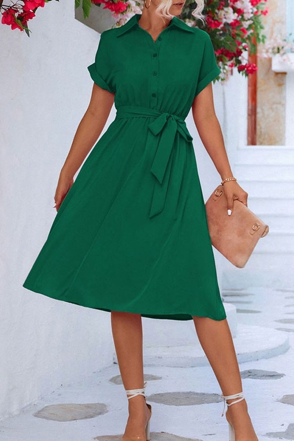 Zielona sukienka IVET z kołnierzykiem midi w stylu casual