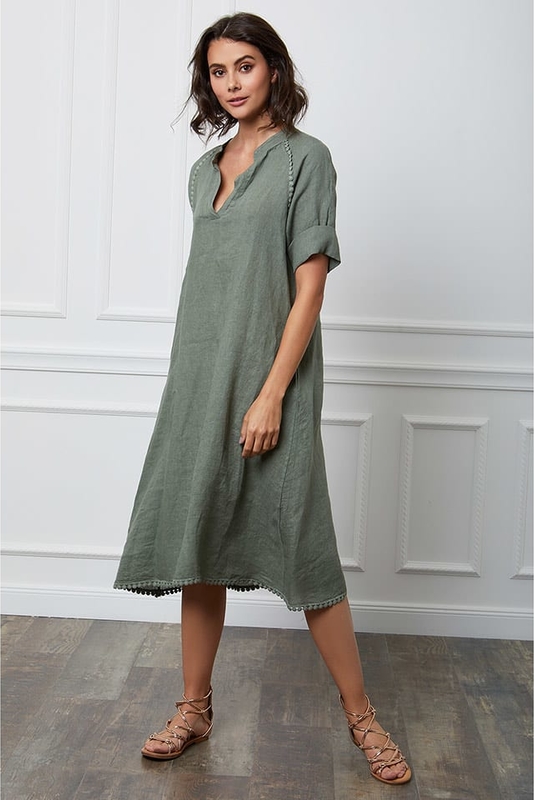 Zielona sukienka La Compagnie Du Lin midi z lnu w stylu casual