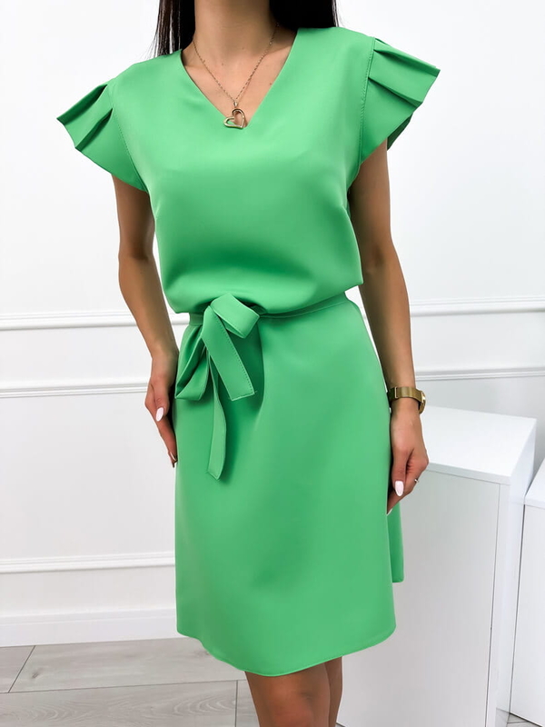Zielona sukienka ModnaKiecka.pl z dekoltem w kształcie litery v z krótkim rękawem