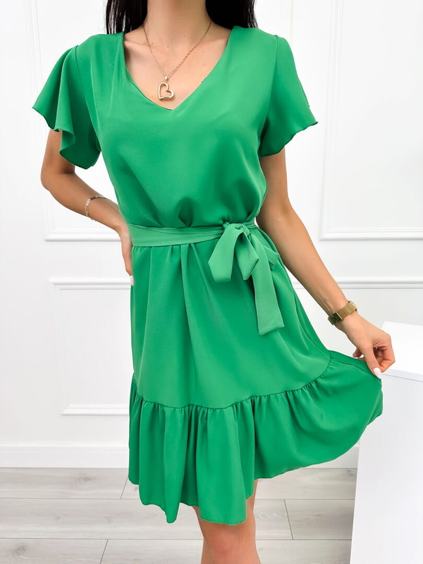 Zielona sukienka ModnaKiecka.pl z krótkim rękawem w stylu klasycznym rozkloszowana