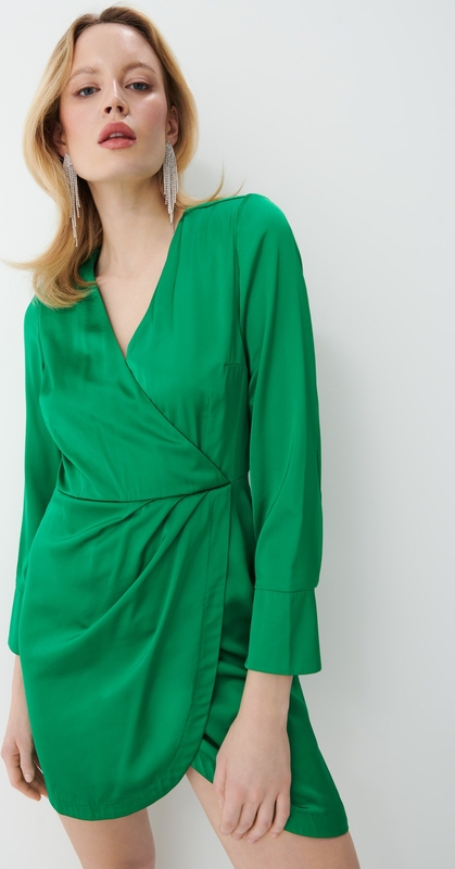 Zielona sukienka Mohito w stylu casual z długim rękawem mini
