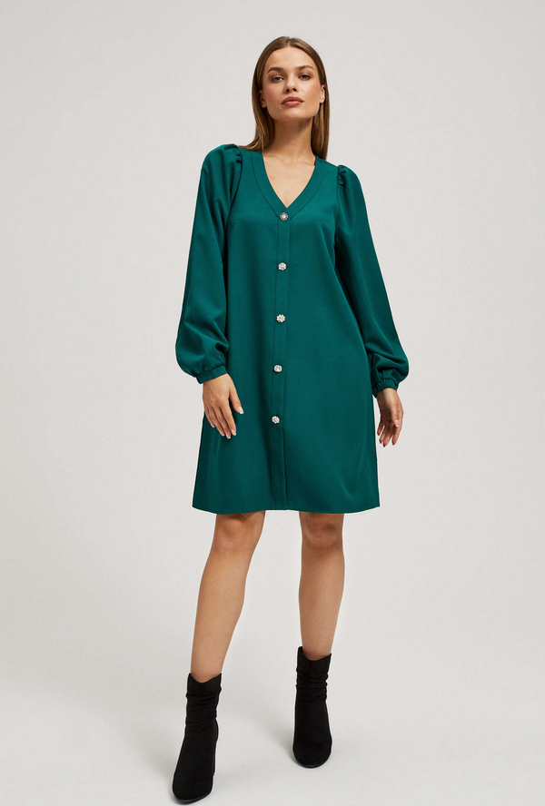 Zielona sukienka Moodo.pl z dekoltem w kształcie litery v trapezowa mini