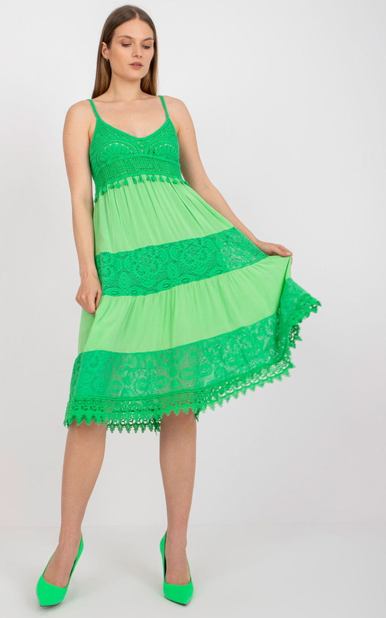 Zielona sukienka Och Bella na ramiączkach mini