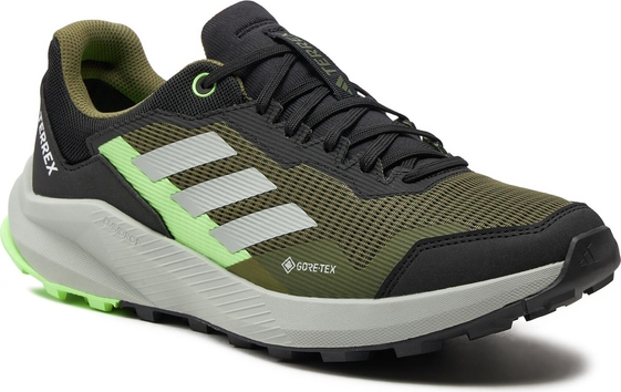 Zielone buty sportowe Adidas sznurowane z goretexu w sportowym stylu