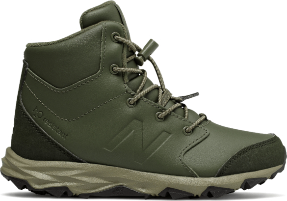 Zielone buty trekkingowe New Balance sznurowane z płaską podeszwą
