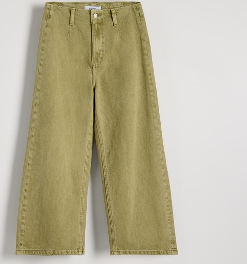 Zielone jeansy Reserved z bawełny