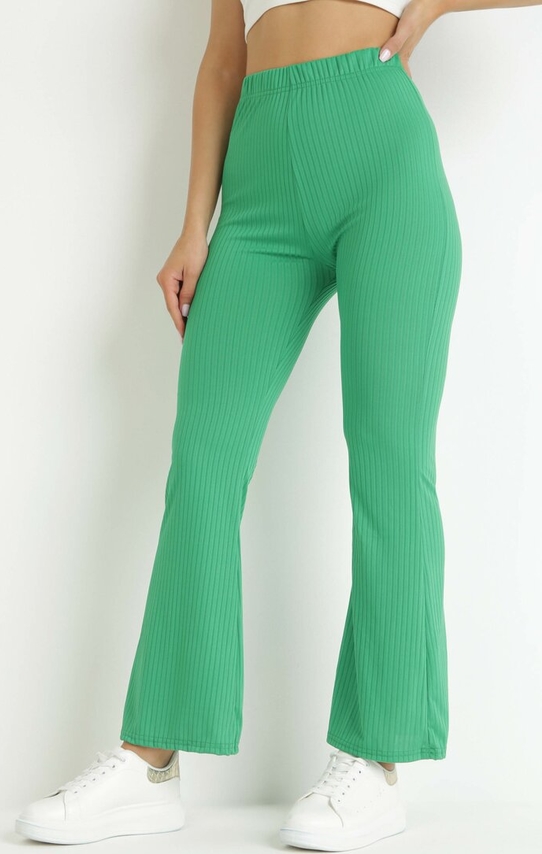 Zielone spodnie born2be z tkaniny