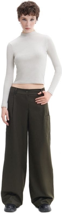 Zielone spodnie Cropp z tkaniny