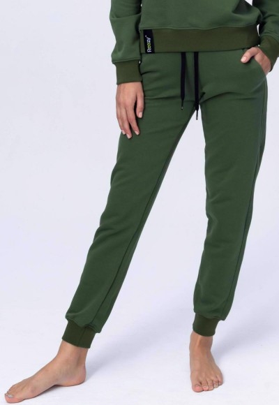 Zielone spodnie sportowe Reezy z dresówki