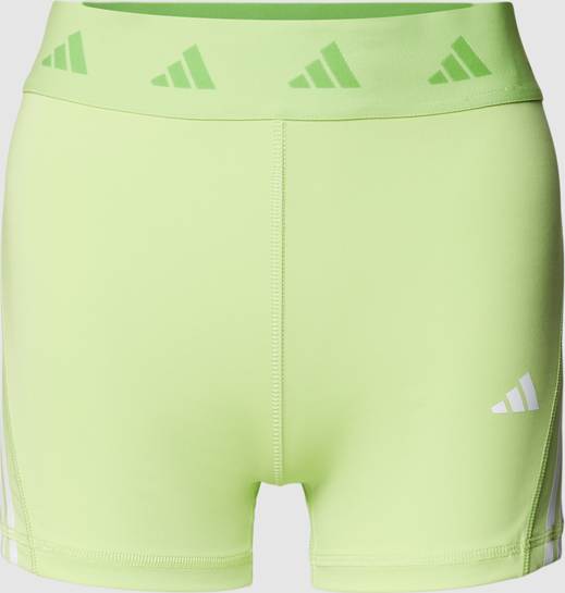 Zielone szorty Adidas Training w sportowym stylu