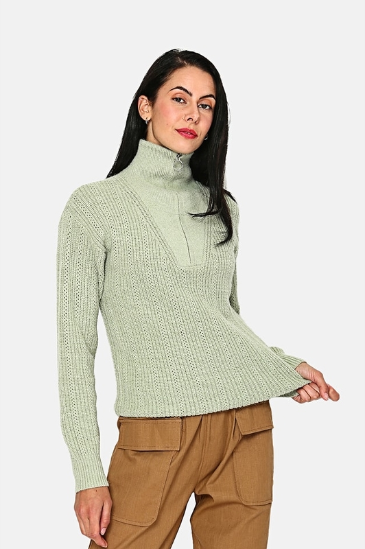 Zielony sweter ASSUILI w stylu casual z kaszmiru