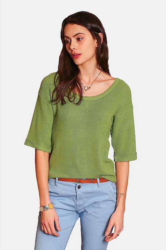 Zielony sweter ASSUILI z jedwabiu