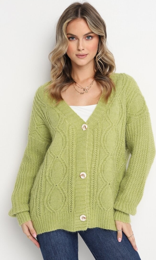 Zielony sweter born2be z dzianiny