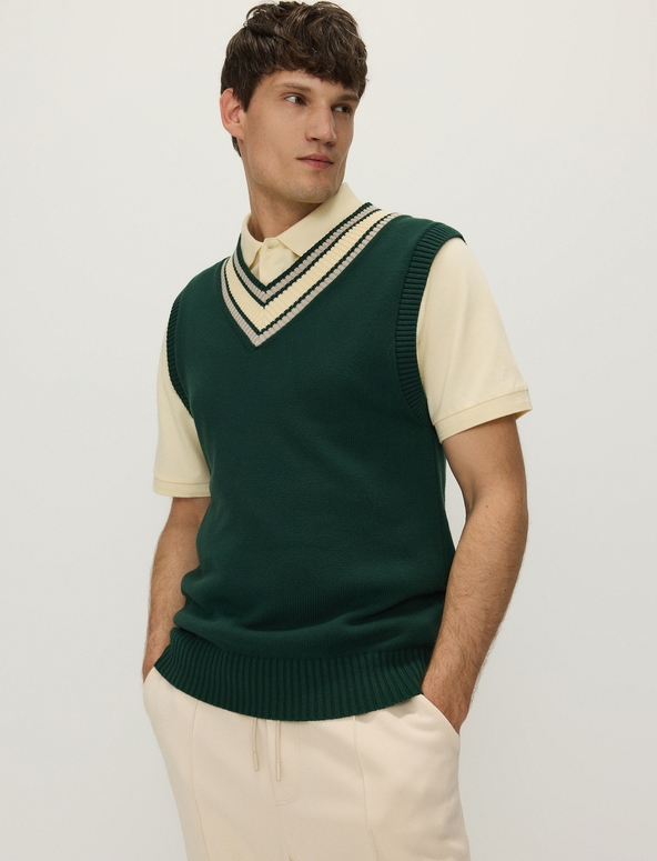 Zielony sweter Reserved z okrągłym dekoltem z bawełny w stylu casual