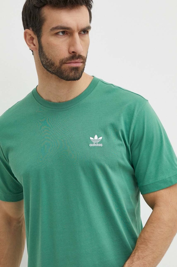 Zielony t-shirt Adidas Originals w sportowym stylu z krótkim rękawem