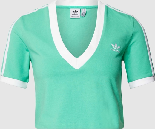 Zielony t-shirt Adidas Originals z dekoltem w kształcie litery v w sportowym stylu z bawełny