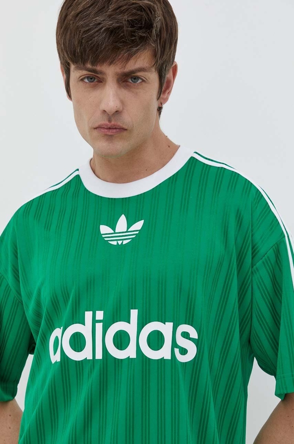 Zielony t-shirt Adidas Originals z nadrukiem