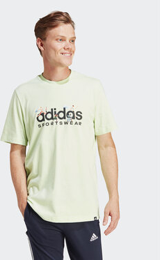 Zielony t-shirt Adidas w sportowym stylu