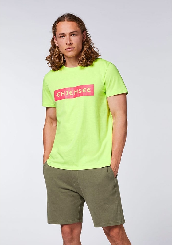 Zielony t-shirt Chiemsee z krótkim rękawem w młodzieżowym stylu