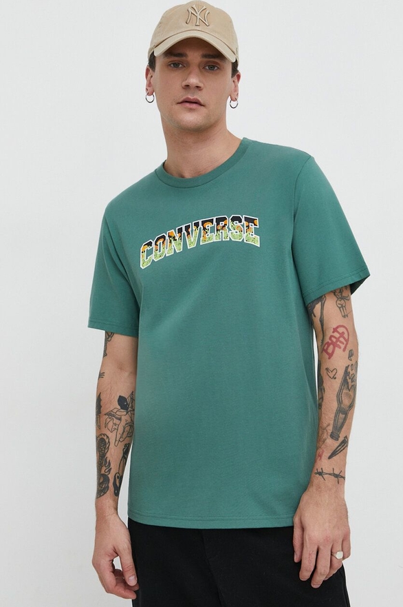 Zielony t-shirt Converse w młodzieżowym stylu z nadrukiem z bawełny