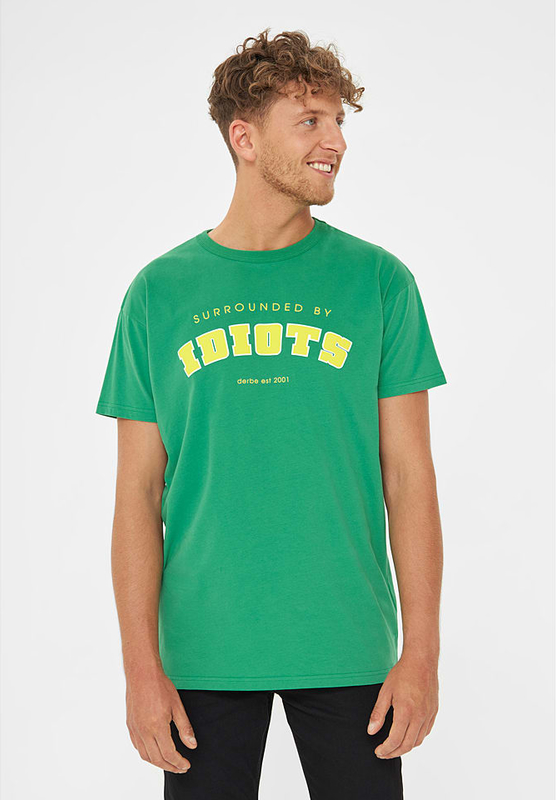 Zielony t-shirt Derbe w młodzieżowym stylu z krótkim rękawem z bawełny