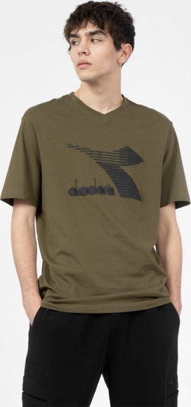 Zielony t-shirt Diadora z nadrukiem z krótkim rękawem w młodzieżowym stylu