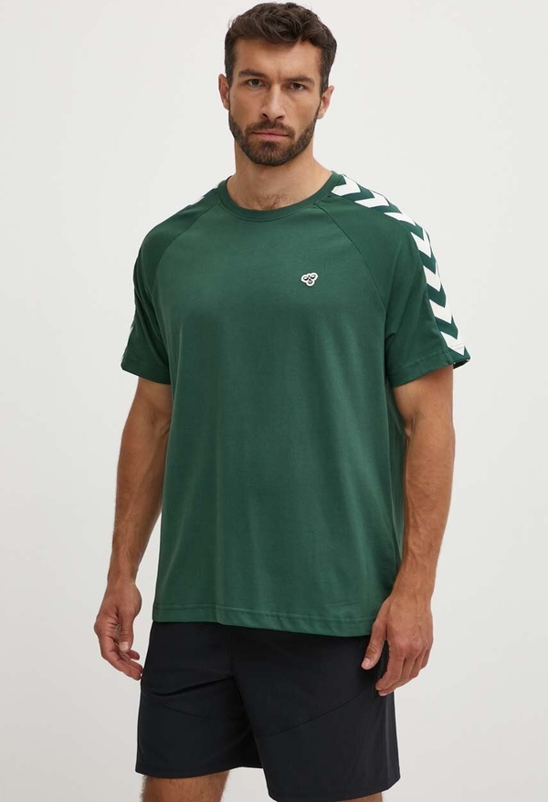 Zielony t-shirt Hummel z krótkim rękawem z nadrukiem