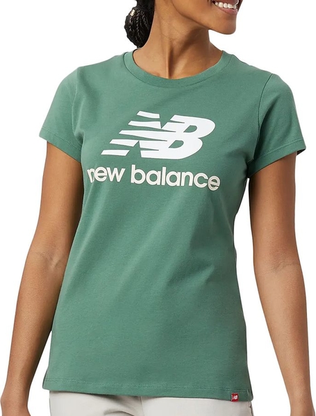 Zielony t-shirt New Balance z krótkim rękawem w stylu klasycznym