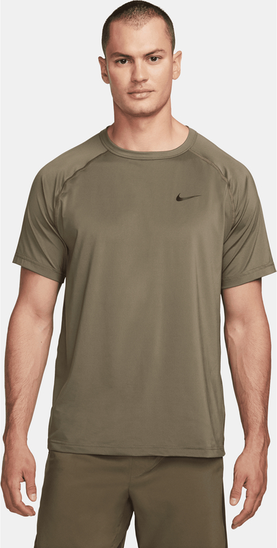 Zielony t-shirt Nike w sportowym stylu