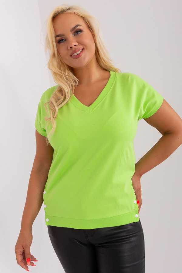 Zielony t-shirt Relevance w stylu casual z krótkim rękawem z dekoltem w kształcie litery v