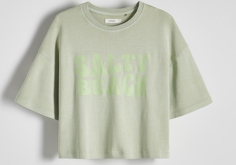 Zielony t-shirt Reserved z okrągłym dekoltem z bawełny w młodzieżowym stylu