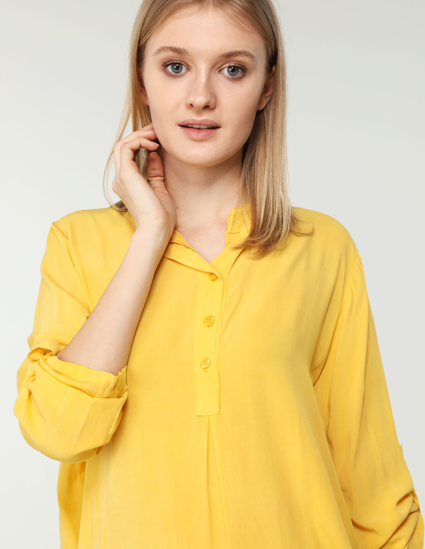 Żółta bluzka Unisono w stylu casual
