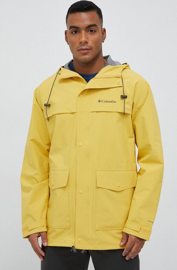 Żółta kurtka Columbia krótka w sportowym stylu