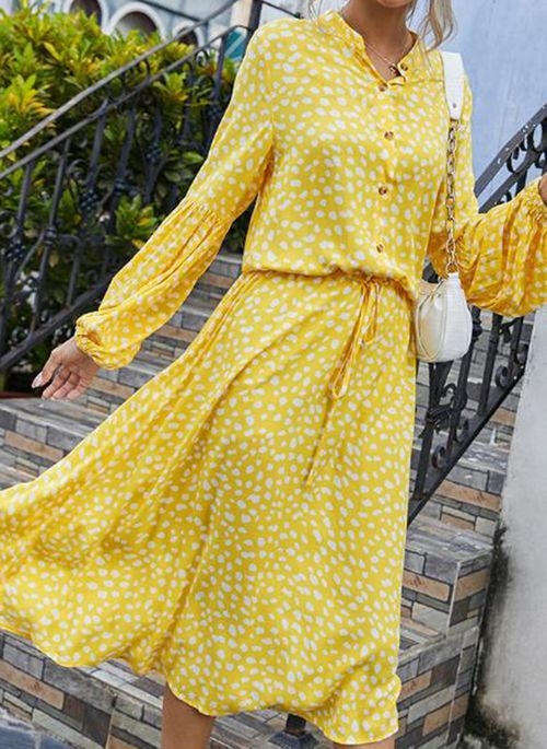 Żółta sukienka Cikelly z długim rękawem kopertowa