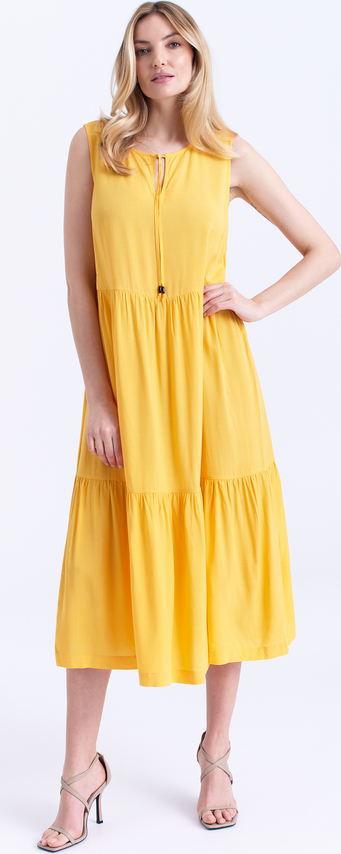 Żółta sukienka Greenpoint w stylu casual bez rękawów