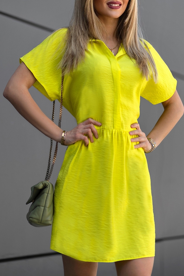 Żółta sukienka IVET w stylu casual z dekoltem w kształcie litery v mini