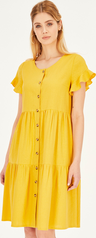 Żółta sukienka L’AF w stylu casual z okrągłym dekoltem