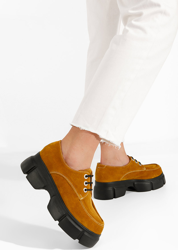 Żółte półbuty Zapatos sznurowane na platformie w stylu casual