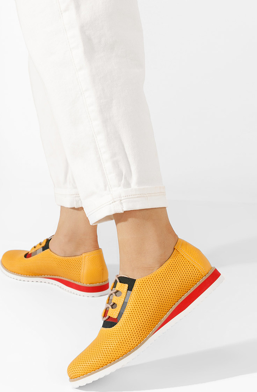 Żółte półbuty Zapatos ze skóry