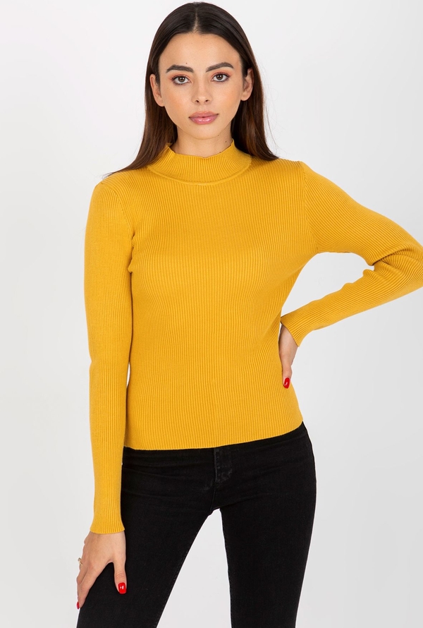 Żółty sweter 5.10.15 w stylu casual