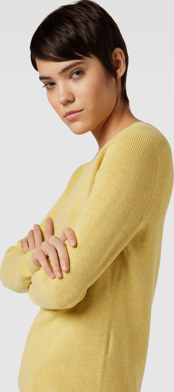 Żółty sweter Christian Berg Woman z bawełny