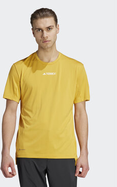 Żółty t-shirt Adidas z krótkim rękawem