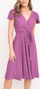 Fioletowa sukienka Tono z dekoltem w kształcie litery v