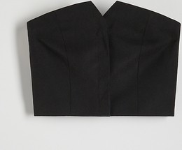 Czarna bluzka Reserved z krótkim rękawem z dekoltem w kształcie litery v