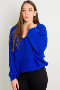 Niebieski sweter Olika