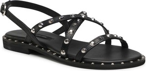 Czarne sandały Gino Rossi w stylu casual z klamrami