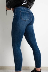 Granatowe jeansy Olika w stylu casual