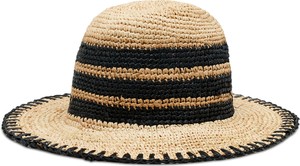 Czarna czapka Manebi
