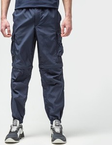Granatowe spodnie Timberland w sportowym stylu
